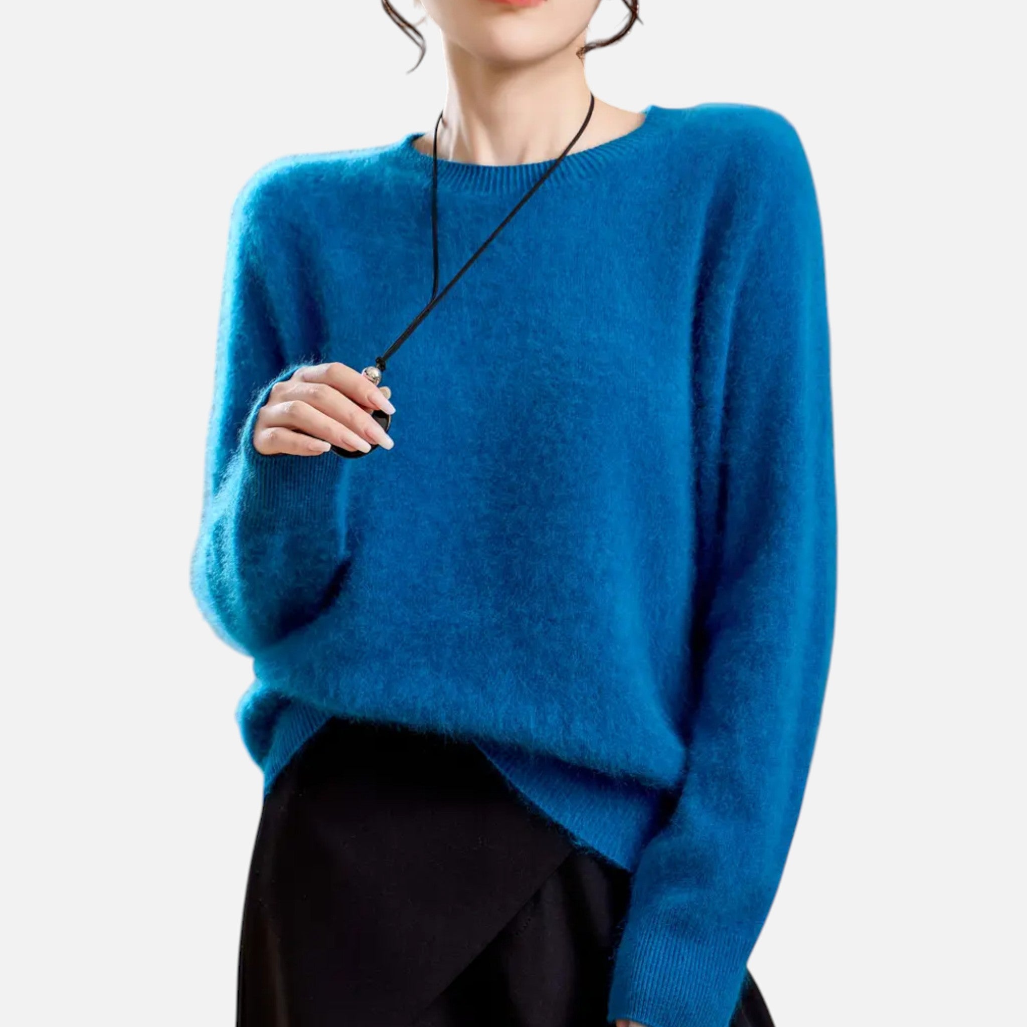 Vallmere | Women’s Cashmere Blend Round-Neck Sweater