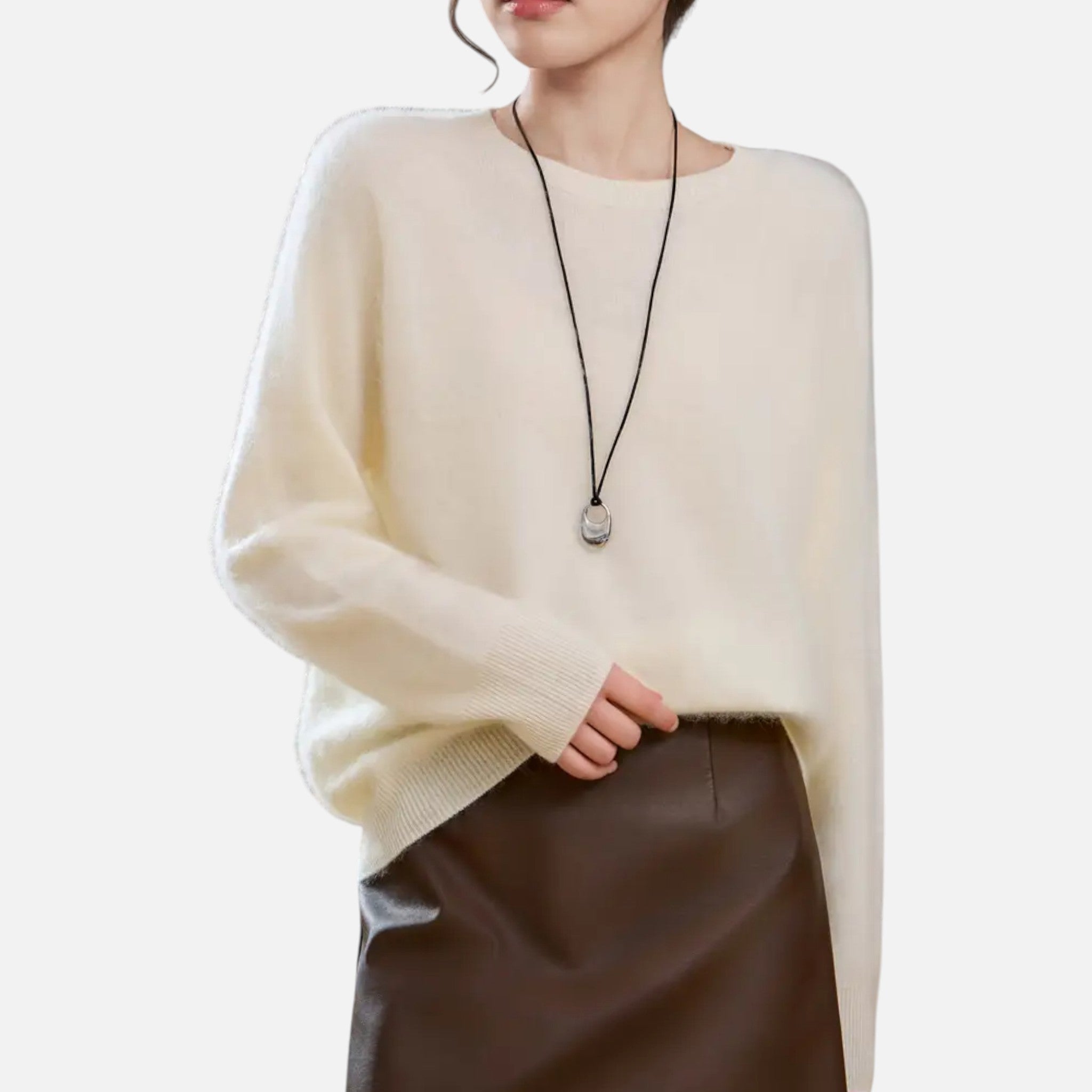 Vallmere | Women’s Cashmere Blend Round-Neck Sweater